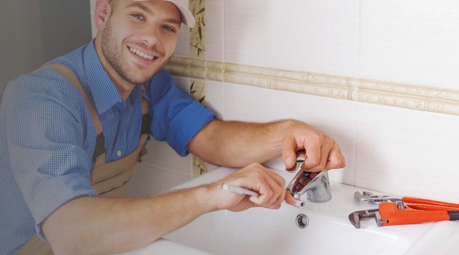 Kitchen Faucet Repair Service in Willowbrook, IL